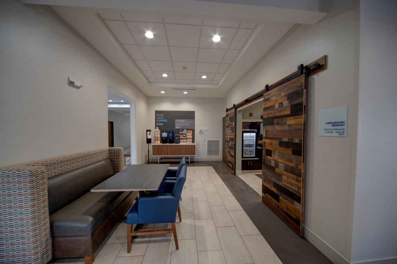 Holiday Inn Express Hotel & Suites Oklahoma City-West Yukon By Ihg Buitenkant foto